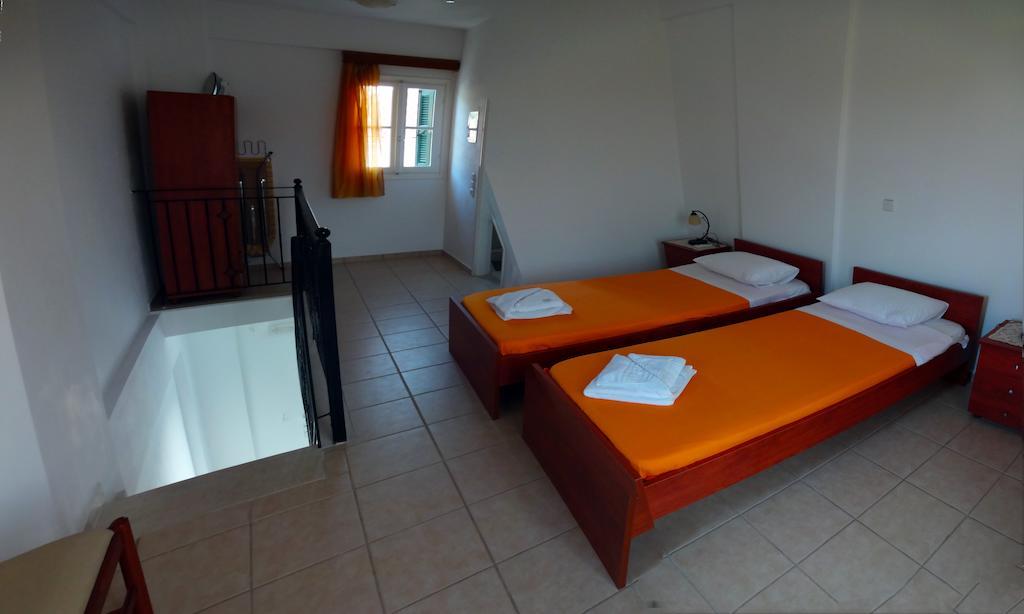 Iriana Village Inn Stavros  Pokój zdjęcie