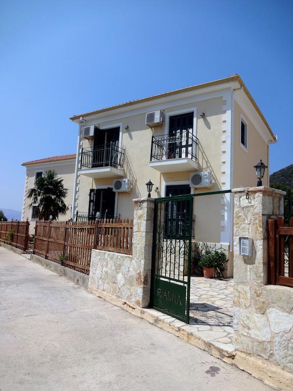 Iriana Village Inn Stavros  Pokój zdjęcie
